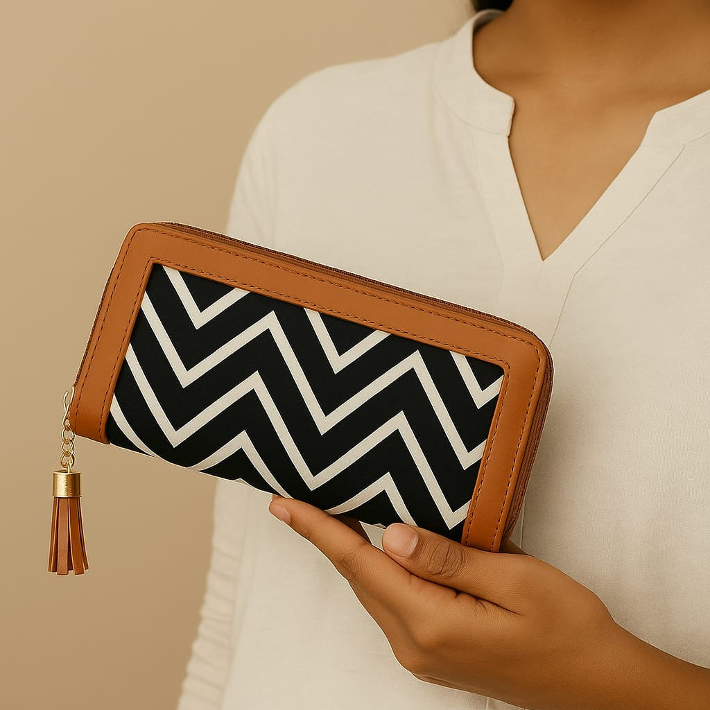 Adiva Zigzag Wallet